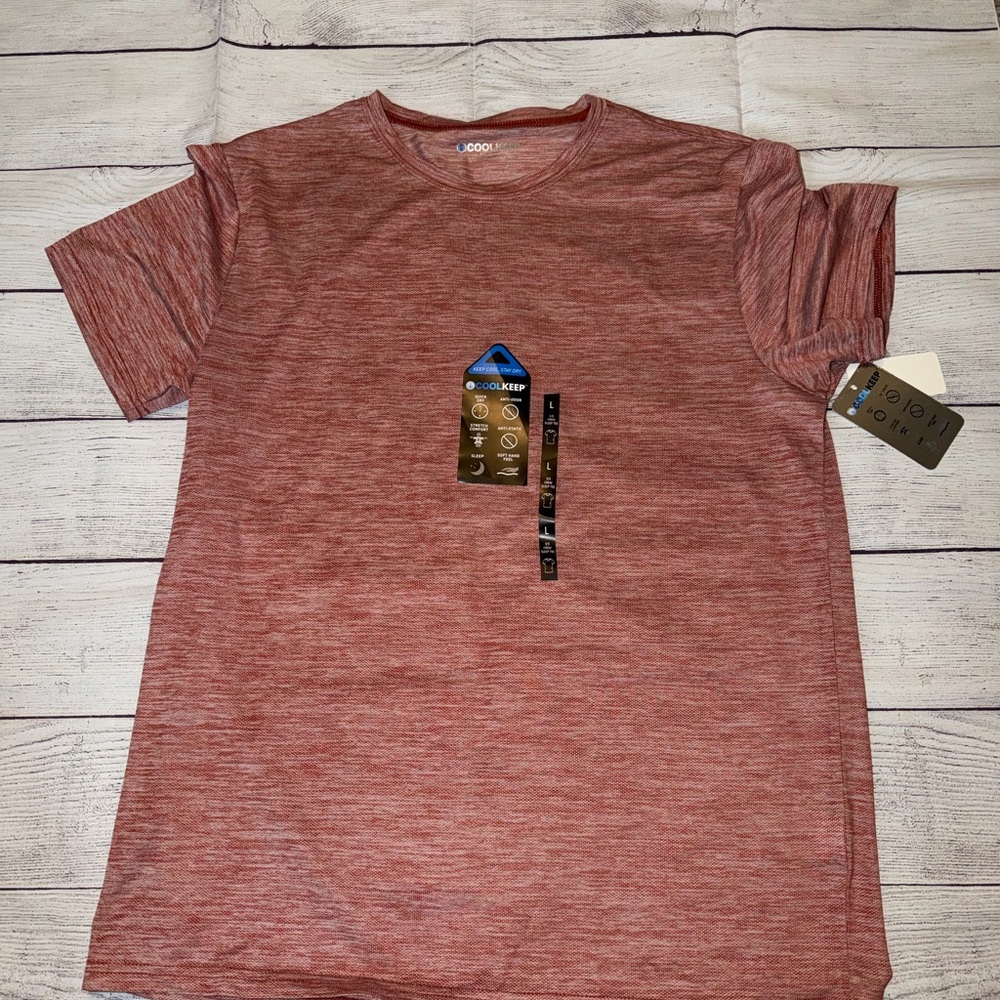 NWT Men's Cool Keep Heathered Red Tee